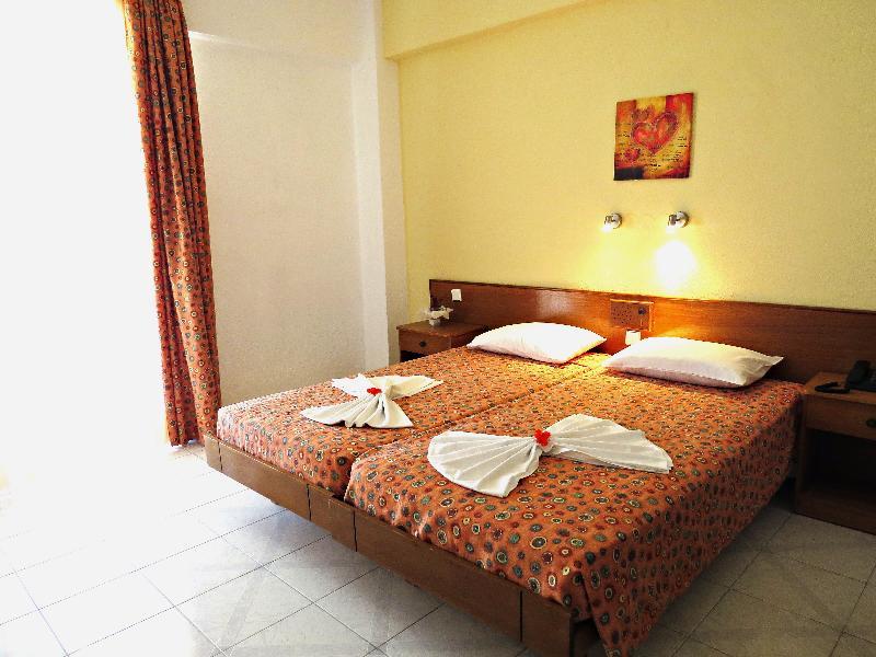 Maritime Hotel Apartments Petaloudes Exterior foto
